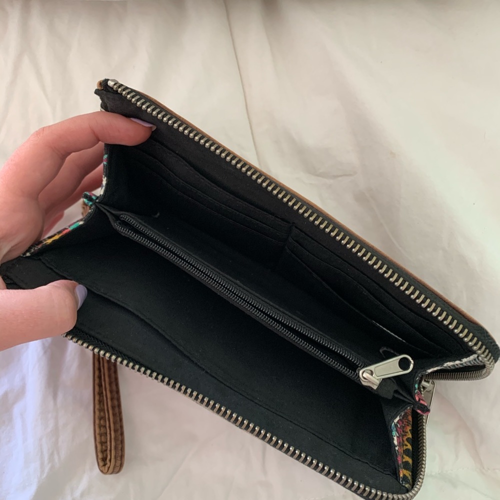 Aeropostale wallet